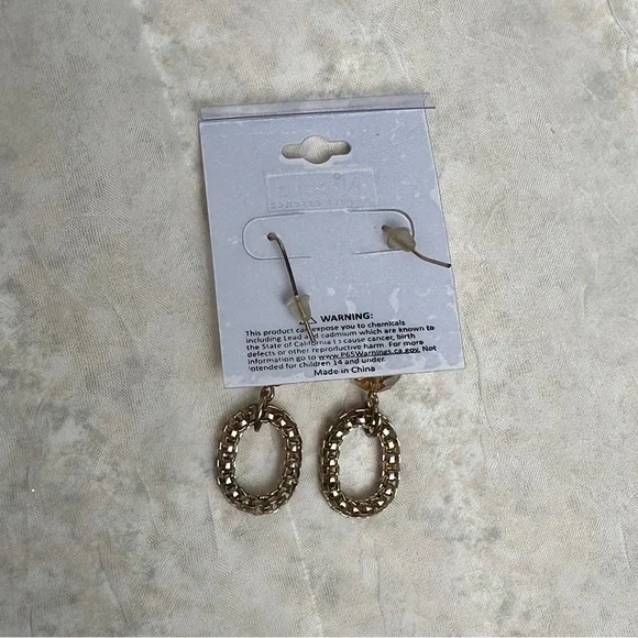 3/$20💥 Dangle Earrings w/ Beads & Gold Tone Chain Jewelry NWT - Picture 3 of 9